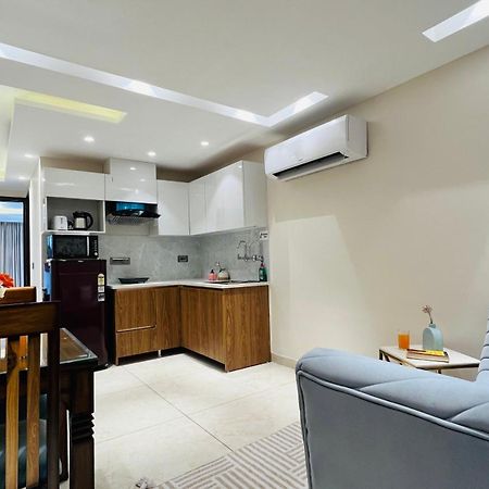 Zen Suites Gurgaon - Luxe Stays Collection Eksteriør billede
