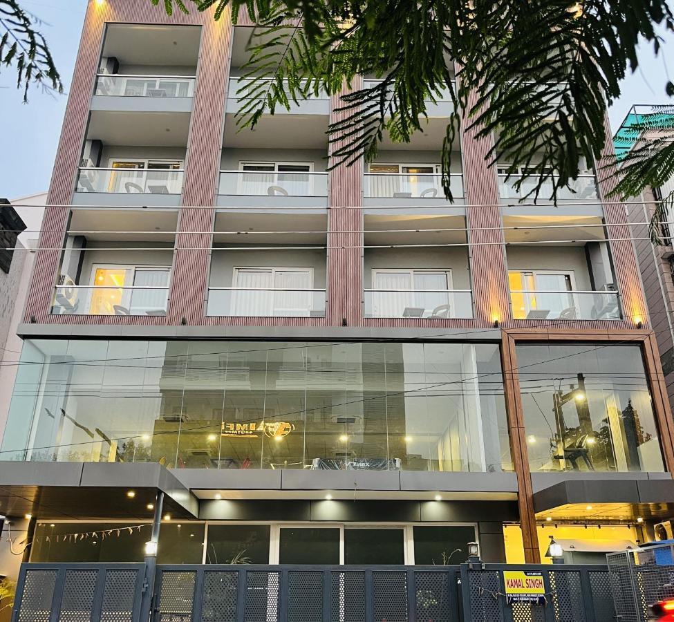 Zen Suites Gurgaon - Luxe Stays Collection Eksteriør billede